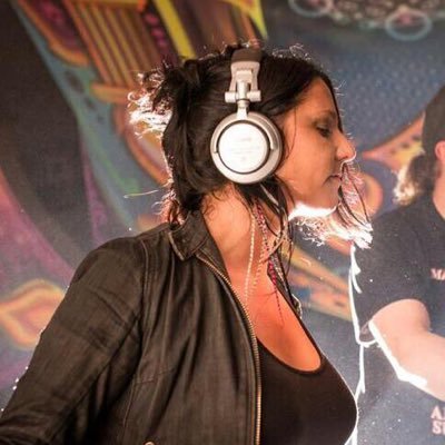 nicci_wet's profile picture. 