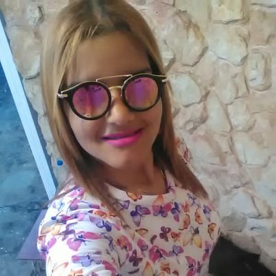 Laurys87's profile picture. Amo el Amor, Amo Amar, Amo la Vida, Amo a Mi Familia, Amo a Mis Amigos, Amo Amarte a Ti!!.