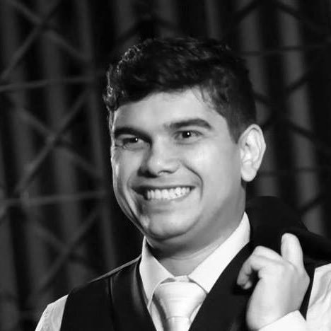 Graphic Designer - Editor de Imagens - Finalizações de vídeos - Fotos - Audios -Desenvolvimento de WebSites - Publicidade