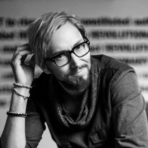 HaikonenMika's profile picture. Co-Founder & Creative Director Revoltti Experience, Flai Figital, Fabrik24. Artist, Surfer, Romanisti