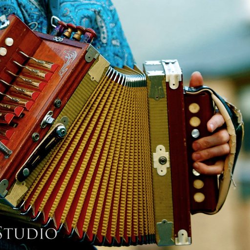 Happy accordion rockin' zydeco with super-high energy & fun. Makes ya dance! Louisiana inspired, pushin' the envelope from NJ. https://t.co/gRU9pOXDLo