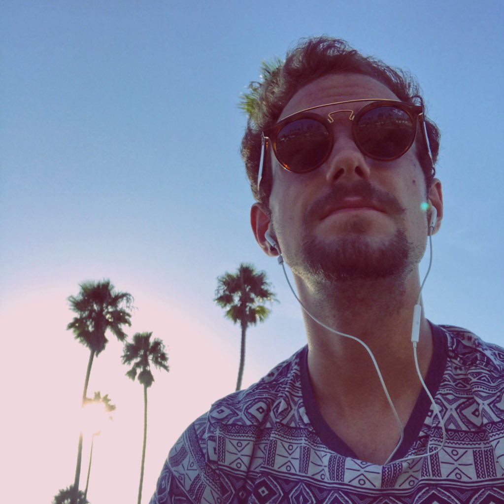 adam_neutron's profile picture. overthink everything