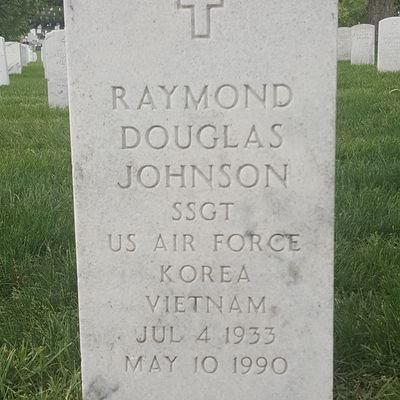 ywatta_'s profile picture. 