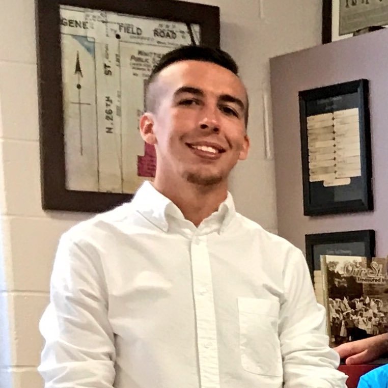 Proud 7th Generation Southsider | 4th Grade Teacher | Historian | Eugene Field Tigers | @FieldTigers