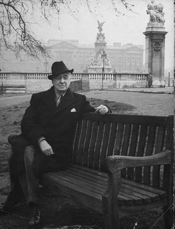 ParkBenchMktng's profile picture. Park Bench Marketing Group at Baruch College-- students solving the marketing challenges of tomorrow.