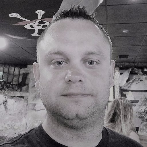 dissa_g's profile picture. Carpe diem