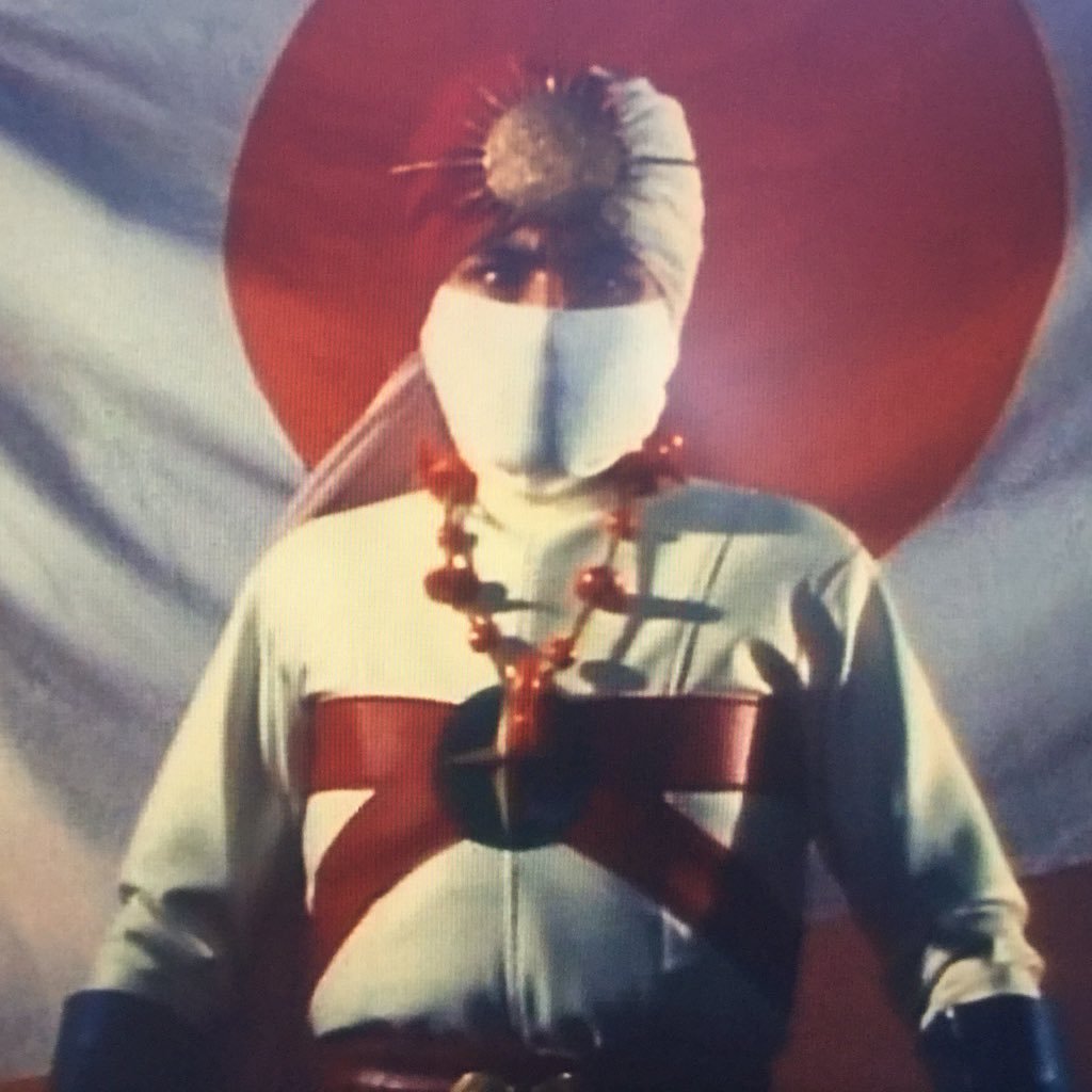 『特捜最前線』『太陽にほえろ!』ロケ地探求がメインです。 趣味は武術、 釣り、ゴルフ(Lee Trevino,Sam Snead,Bobby Lockeの技術の継承者)。支持政党なし。