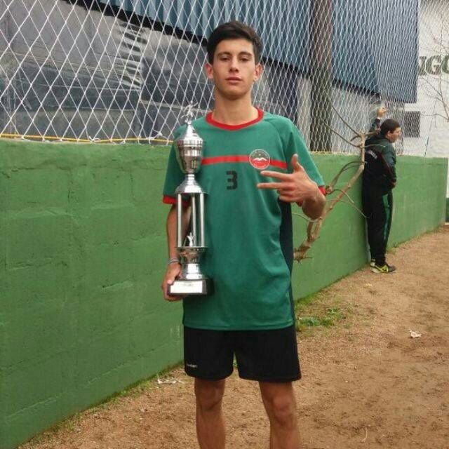 EzequielDevitta's profile picture. ITU💚❤⚽
Cel: 092684360