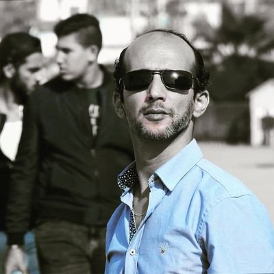 * The Digital Bald *
Digital Marketing and transformation consultant
Blogger, Lecturer, and Digital Passionate