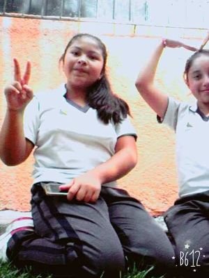 Soy alegre y amigable😊🤣😅😘😛