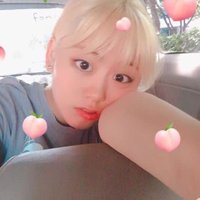 L (@lcvelychanyeol) 's Twitter Profile