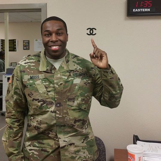 moss01983's profile picture. I'm Scedric Moss, I stand 5'4" and about(175cms).Athletic and toned.short hairs.