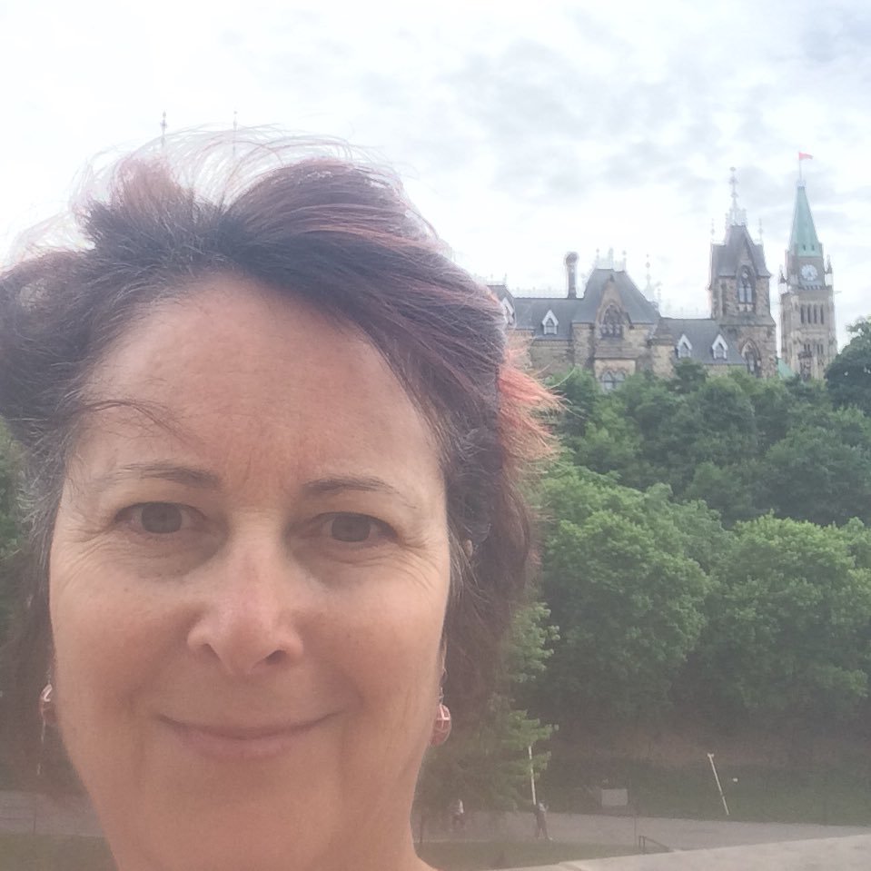 LisaUnderhill11's profile picture. Nurse Practitioner...passionate about reducing unnecessary waste in our oceans.