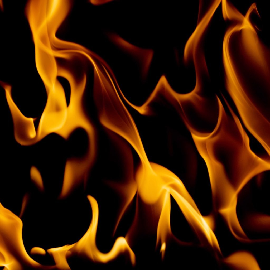 VYNCKE specializes in designing and building green and clean energy plants that convert biomass and industrial waste into thermal energy and electrical power.
