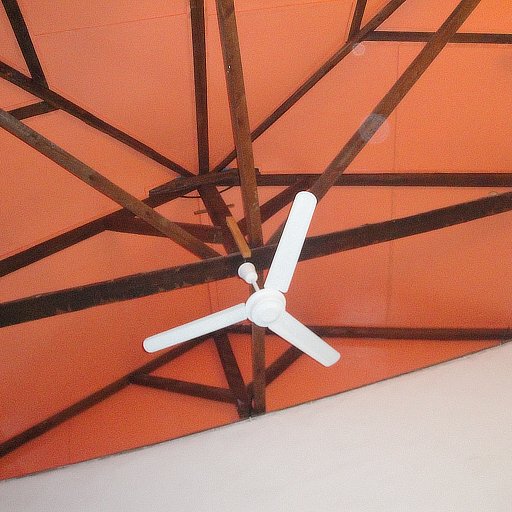 Choisse_8_nous's profile picture. the locus ⨕f only once.