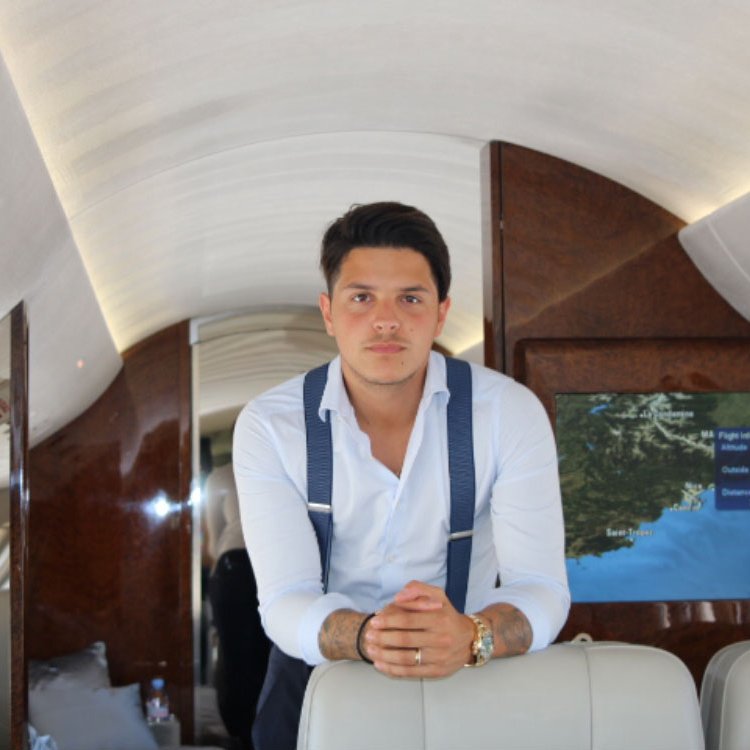 realalexfodde's profile picture. Fund Manager, with solid research background and strong communication skill. Six years of investment experience in which I developed taylor-made programs