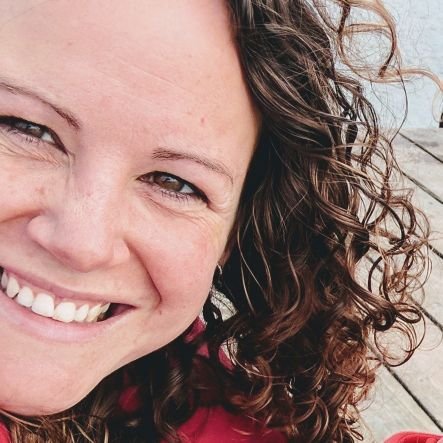 Marketer by trade, now head of membership @cihhousing. Interested in all things creative. Likes: coffee and running. Dislikes: baked beans.