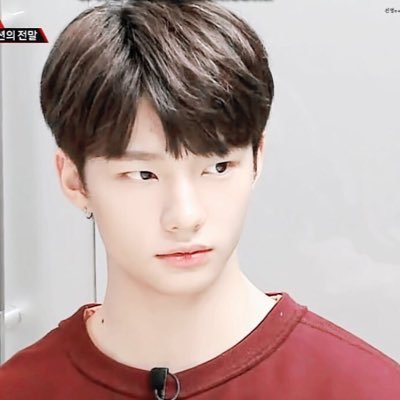 Thoughtisfre2's profile picture. 현진아 정인아 사랑해 사랑해 귀여워 귀여워 사귀자 사귀자