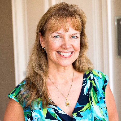 SuzanneBandick's profile picture. Empowered Living and Love Coach with a Goal to help Empower One Million Women. Share Feel The Heart Notes!