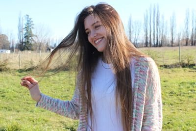 CamilaBascu's profile picture. más esencia y menos apariencia...🌸🌿