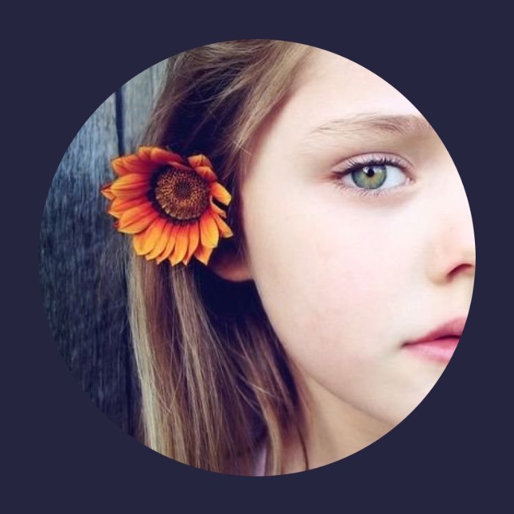 ashwaq9951's profile picture. A teacher..an engineer