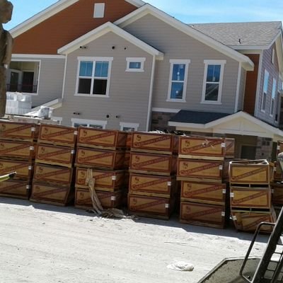 Roberto55560889's profile picture. 