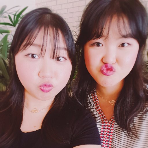 LasCoreanitas's profile picture. Somos coreanas que deseamos de introducir comidad coreanas y cultura coreana por medio de Youtube!