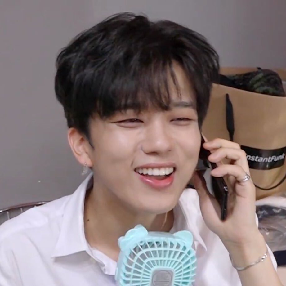 yoo youngjae loops on twitter yoo youngjae loops on twitter