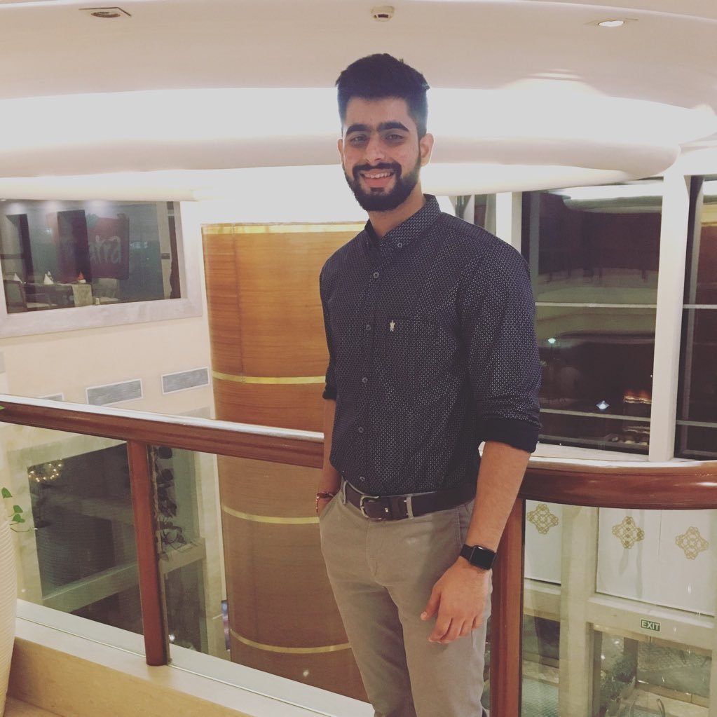 DevanshManeesh's profile picture. Mechanical Engineer