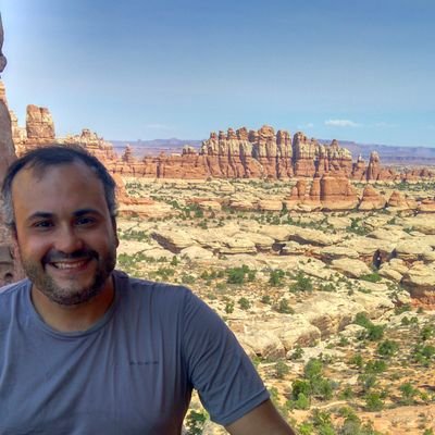 Computational Colour. Image processing. Professor Titular d'Universitat (Associate Professor) a l' @UABBarcelona. Investigador al @CVC_UAB.