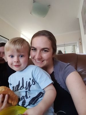 CherryKenderdin's profile picture. Love God, love my family, love people, love chocolate 💖