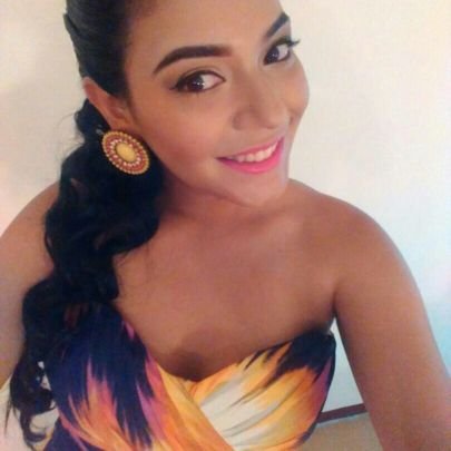 mangeleslena's profile picture. ⚓Navegando en Altamar 
📰Periodista
🌌Cuenta personal