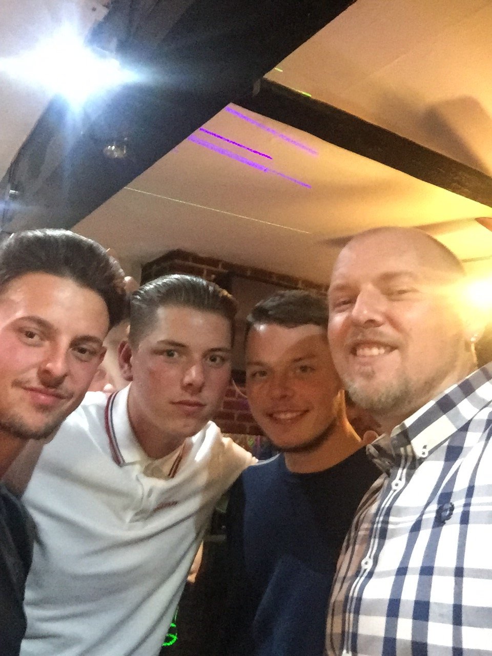 DrewGareth's profile picture. 