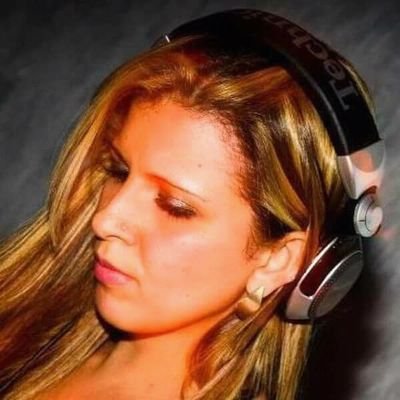KarinaDJK1's profile picture. superando os desafios a cada dia...

https://t.co/wJYx0pKCJE vamos acesse set novo toca disco     Instragam Karina Djk