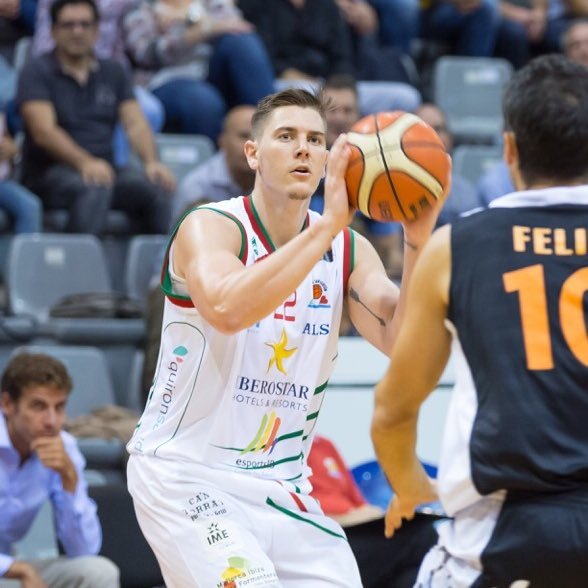 Zac Grossenbacher Profile