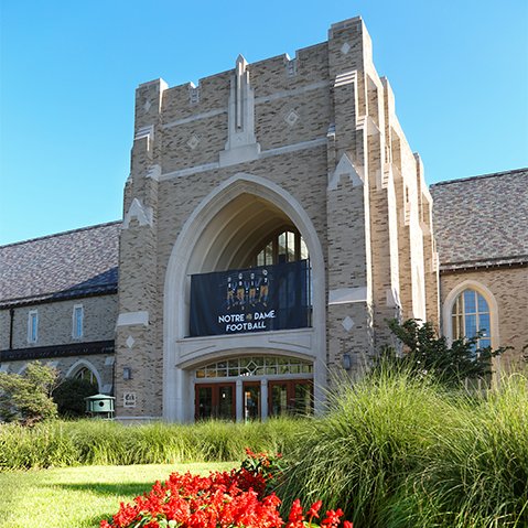 Tradition, Quality, Service. On the Notre Dame Campus. #NDbkstr