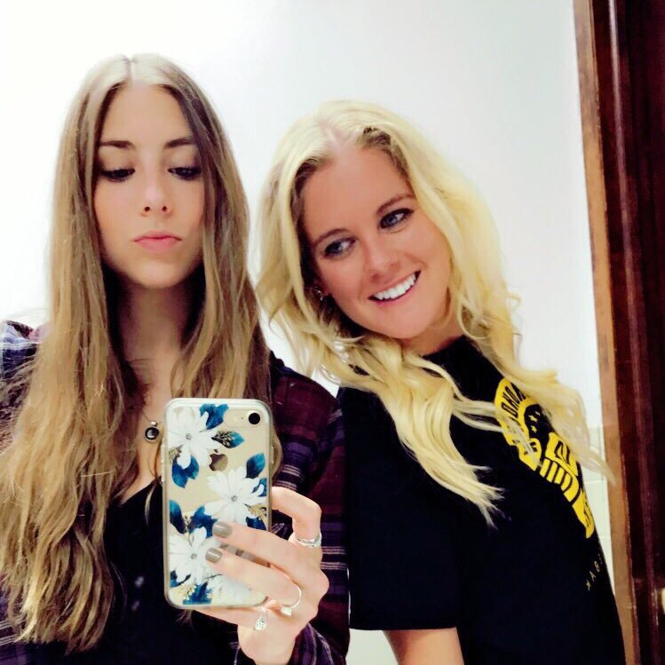 ohfrick_itsvic's profile picture. 