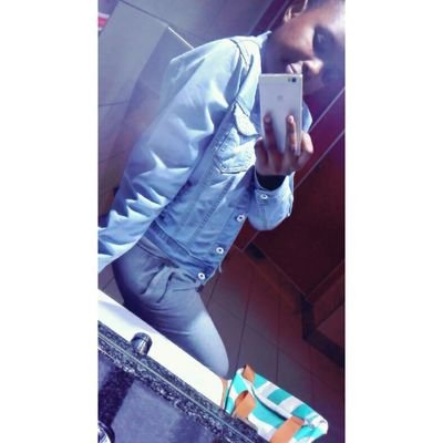 faith_mkhasibe's profile picture. Almighty.fay ✨
ig : ay.milk 🍼💞