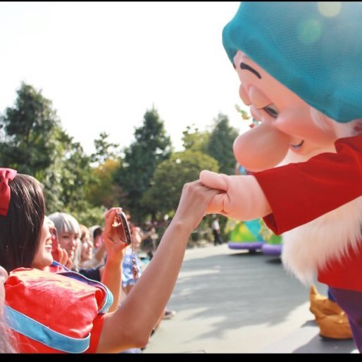 angelic_r21's profile picture. 期間限定🇺🇸(CHI)暮らししてました。元共通年パ/ユニバ年パ/92(93)/Canon /HKDL.AULANI.WDW.DLR.DCL(Magic.Wish🚢) ♡相方 あやちゃん☞@aya_Daisyd 師匠☞@sakuraMagia