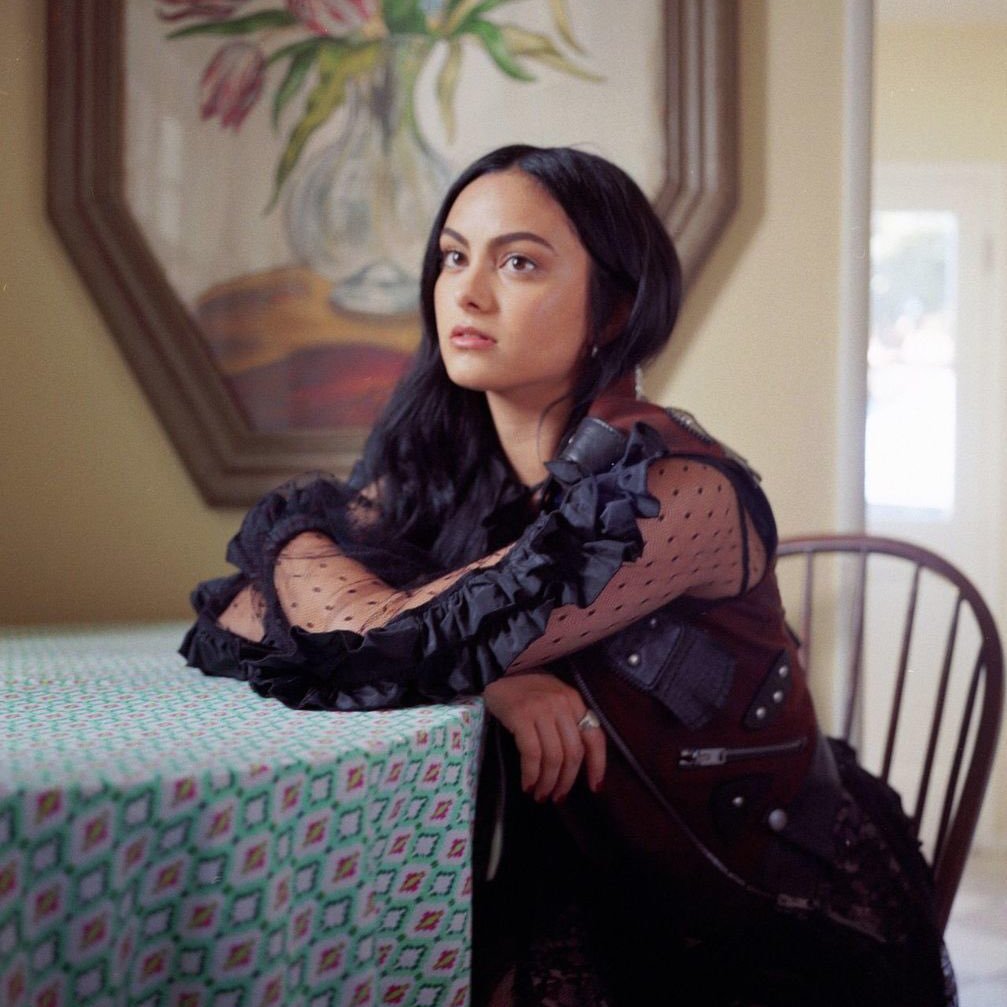 CamiIaMendesOff's profile picture. Café au lait