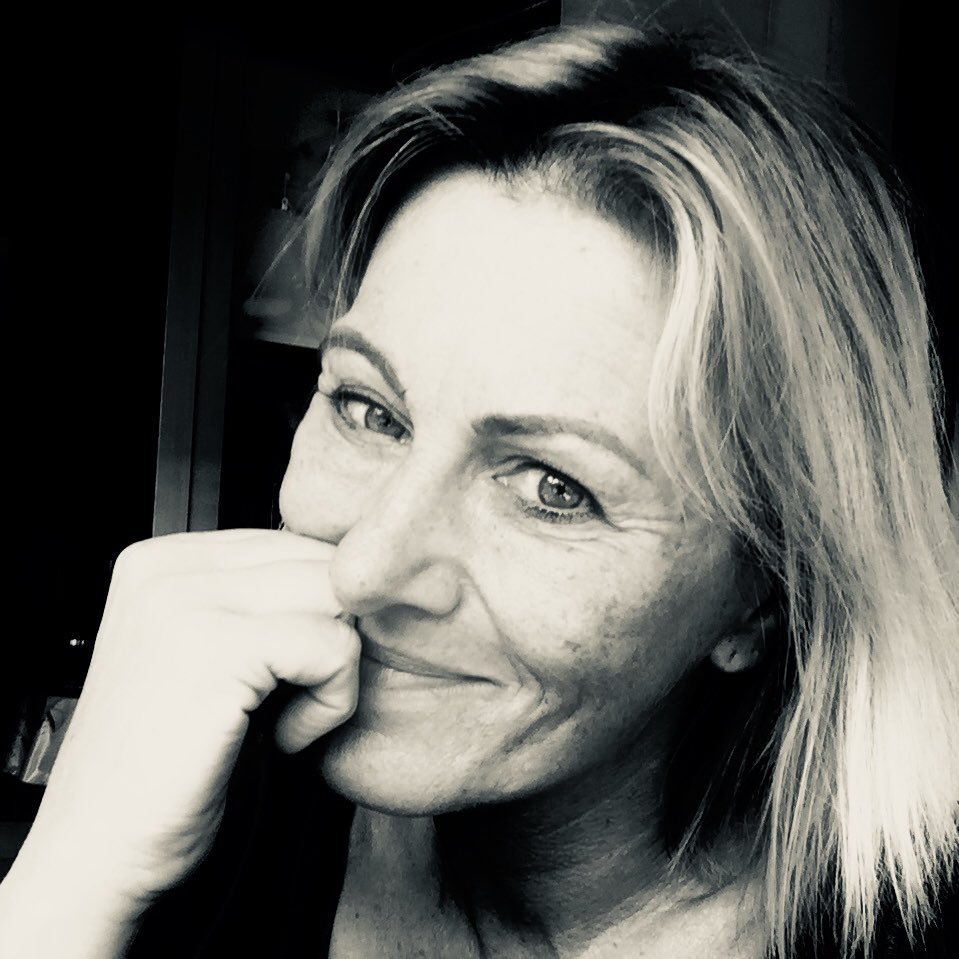 working hard to get the best out of life : If you want you find a way! Smile more often, it's sexy like good grammar LOVE HAS THE FINAL WORD