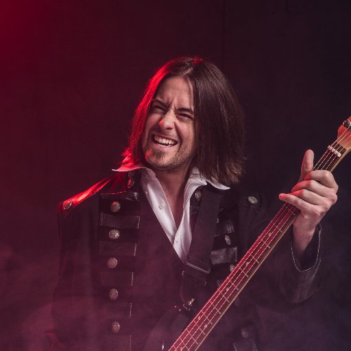 Bassist for SYLVA and Trans-Siberian Orchestra, composer for Warner/Chappell. Remixer of old school video game tunes.