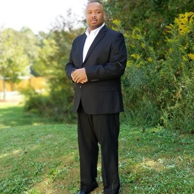iamrobthecloser's profile picture. Author, Licensed Realtor, Investor, and Owner of Prestige Realty Firm with Palmer House Properties. Free market analysis of your home: https://t.co/zBvsVZn0dh