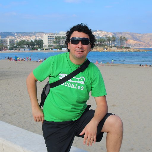 Máster en Economía Social U. Valencia, Ing. Comercial U. de Chile. Productor audiovisual (https://t.co/bxM0o8cJk8), fotógrafo (https://t.co/b3vK6zNsRg) y músico (El Recuerdista)