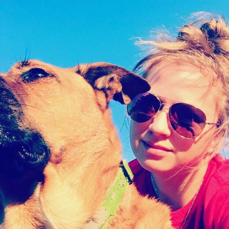 PaulaKO1984's profile picture. Short. Quirky. Blonde. Texan. Awesome. Bulldog lover. Jeep driver. Girl mom.