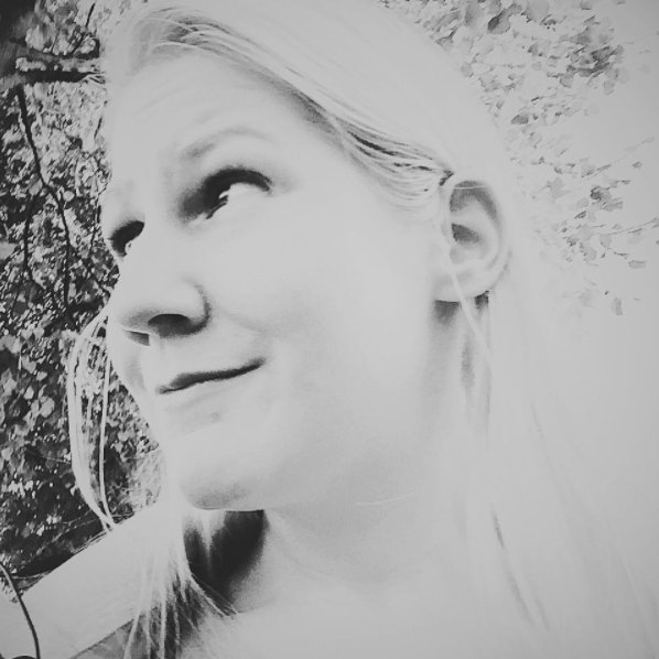 3techance's profile picture. Mentally interesting. Chronisch herzverkatert. Eine Milliarde zweite Chancen - vertan. Und die dritte? Keine Ahnung.