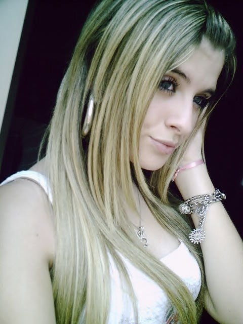 Amando a vida em busca da felicidade sempre.