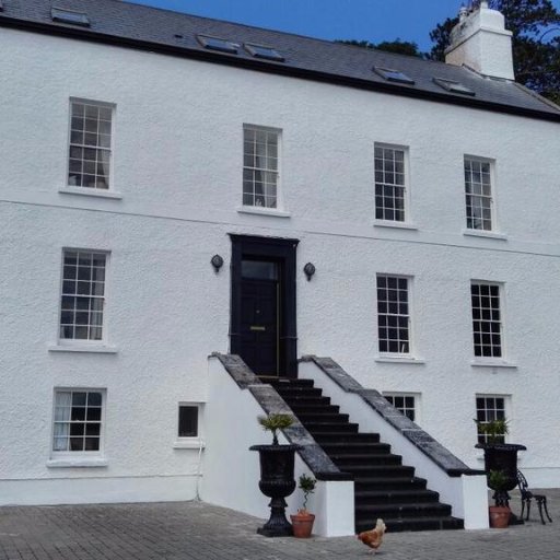 Eight bedroom, Luxury Waterfront Georgian Guesthouse on shores of Barrow Bay, North Kerry. Golfers, Wild Swimmers, Artists, Birders are just a few of our fans