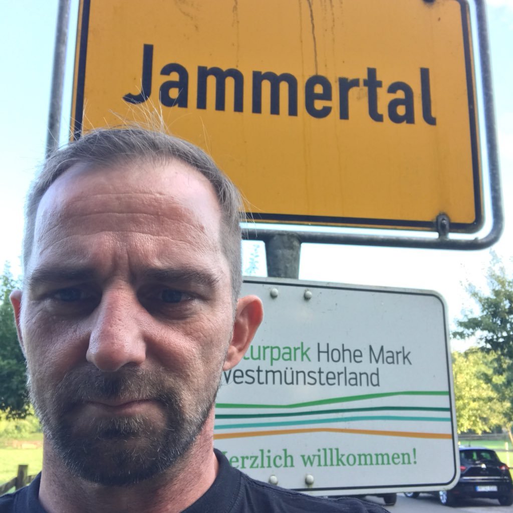 Hawaii von @siebter_sinn ... Justin Bieber Stimmendouble für @franziapfelmus ... Für mehr Metteinander, Inhaber der Elite Timeline.