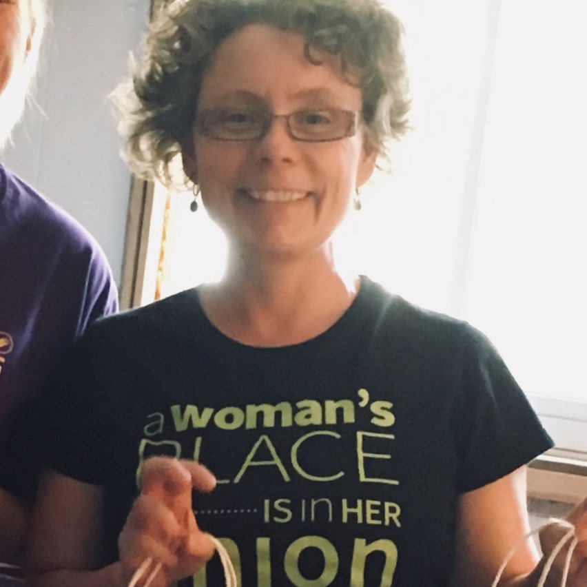 Madelle10's profile picture. I'm an Unionist (VP ETFO-UCL), an advocate for Equity, a mentor and most definitely une enseignante de la langue française!